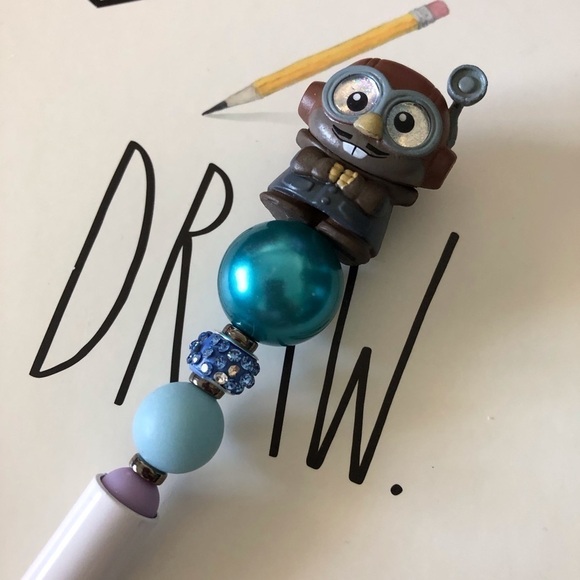 Studio 120 Other - Disney Doorables: Atlantis: Gaetan "The Mole" handmade beaded pen